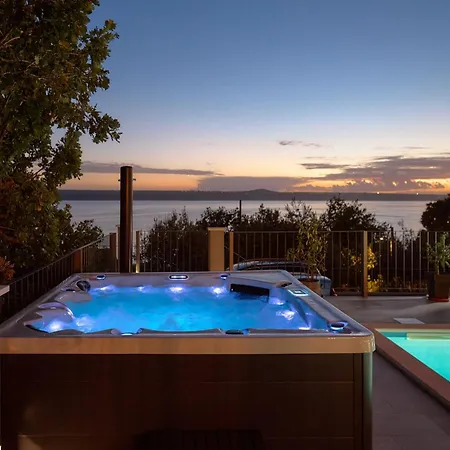 Stunning Seaview Katharina