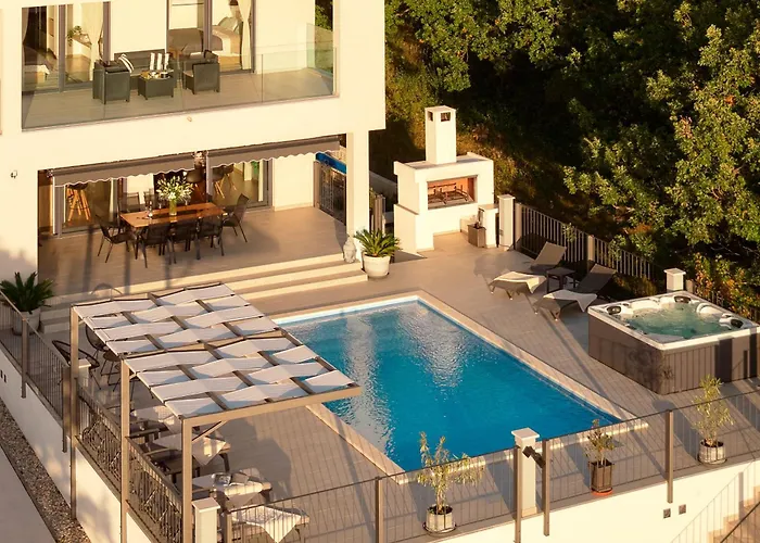 Stunning Seaview Katharina Villa Maslenica