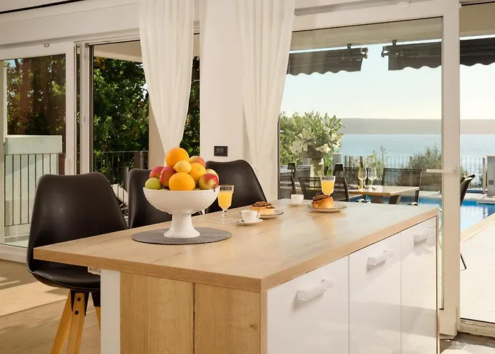 Stunning Seaview Katharina Villa Maslenica