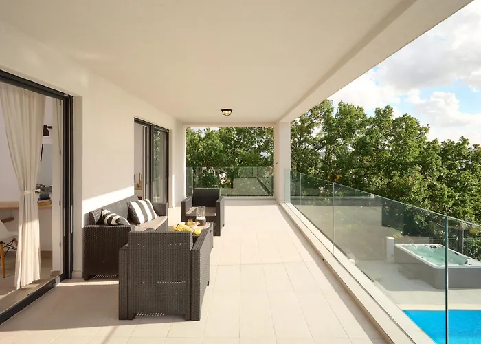 Villa Stunning Seaview Katharina Maslenica